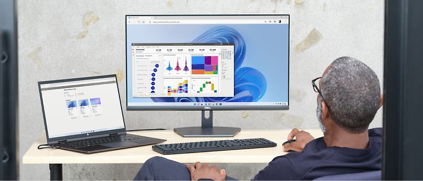 Power Apps canvas studio development interface